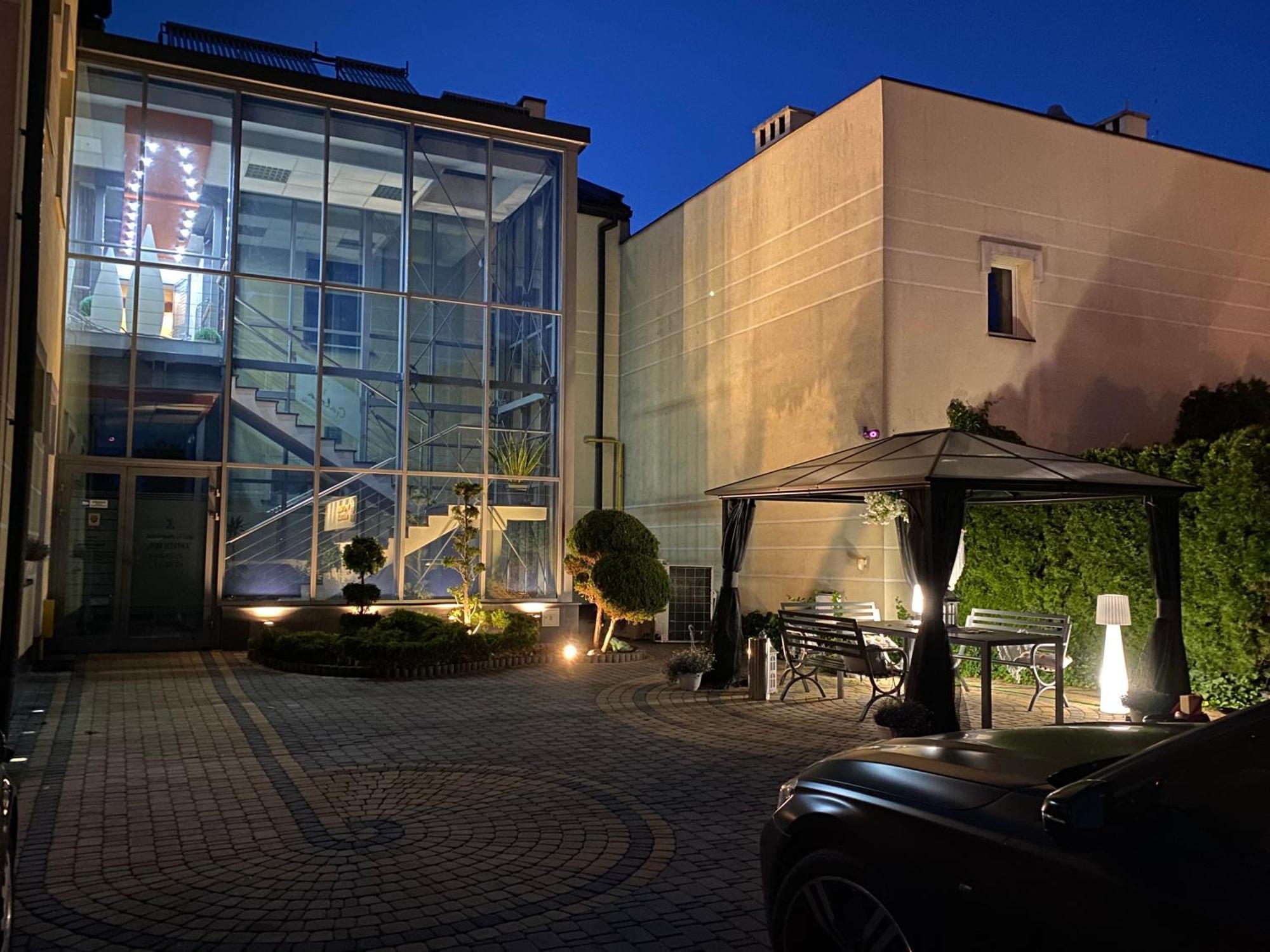 Apartamenty I Pokoje „Pod Jedynka” Konstantynów Łódzki Exteriér fotografie