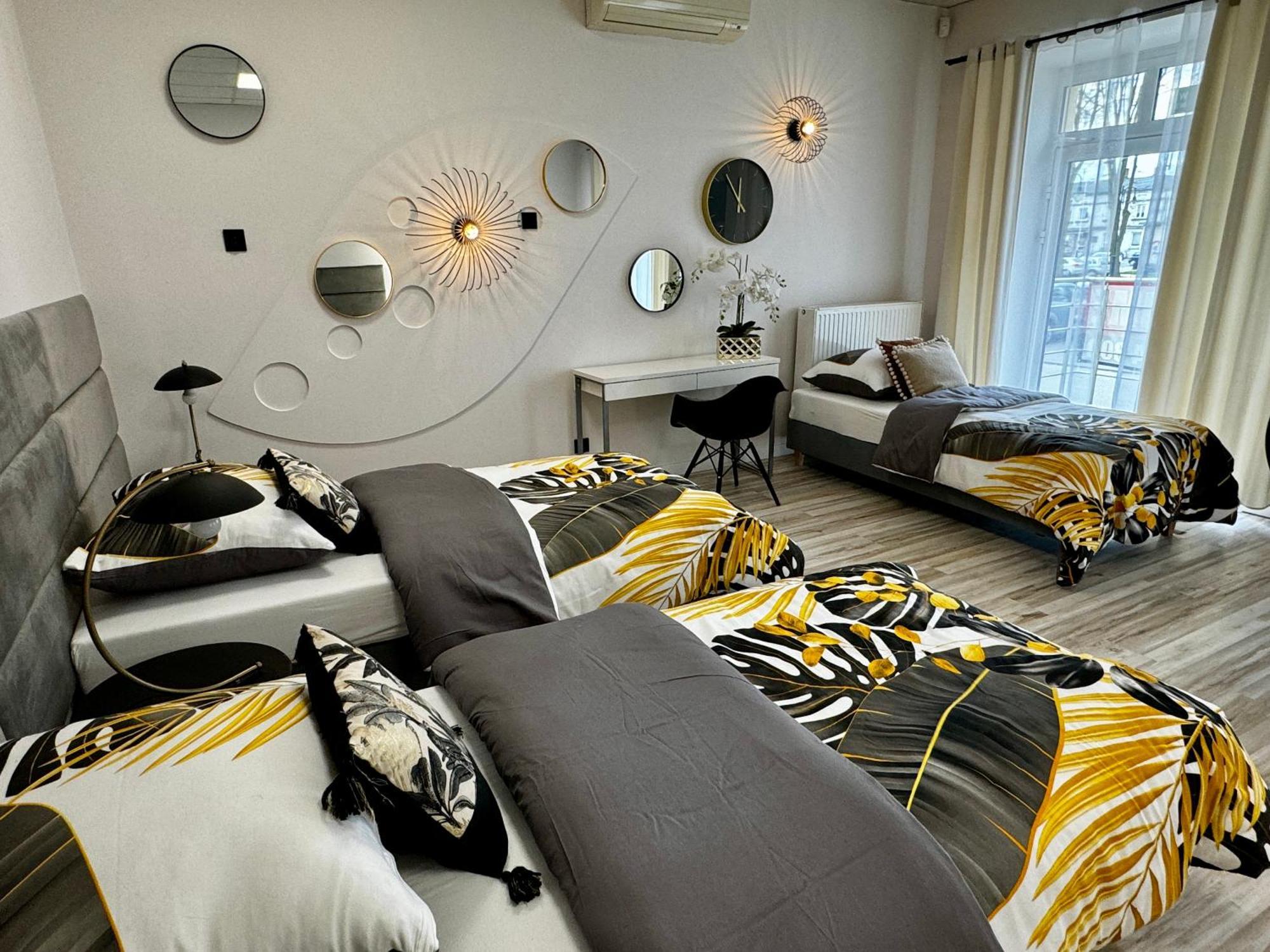 Apartamenty I Pokoje „Pod Jedynka” Konstantynów Łódzki Exteriér fotografie