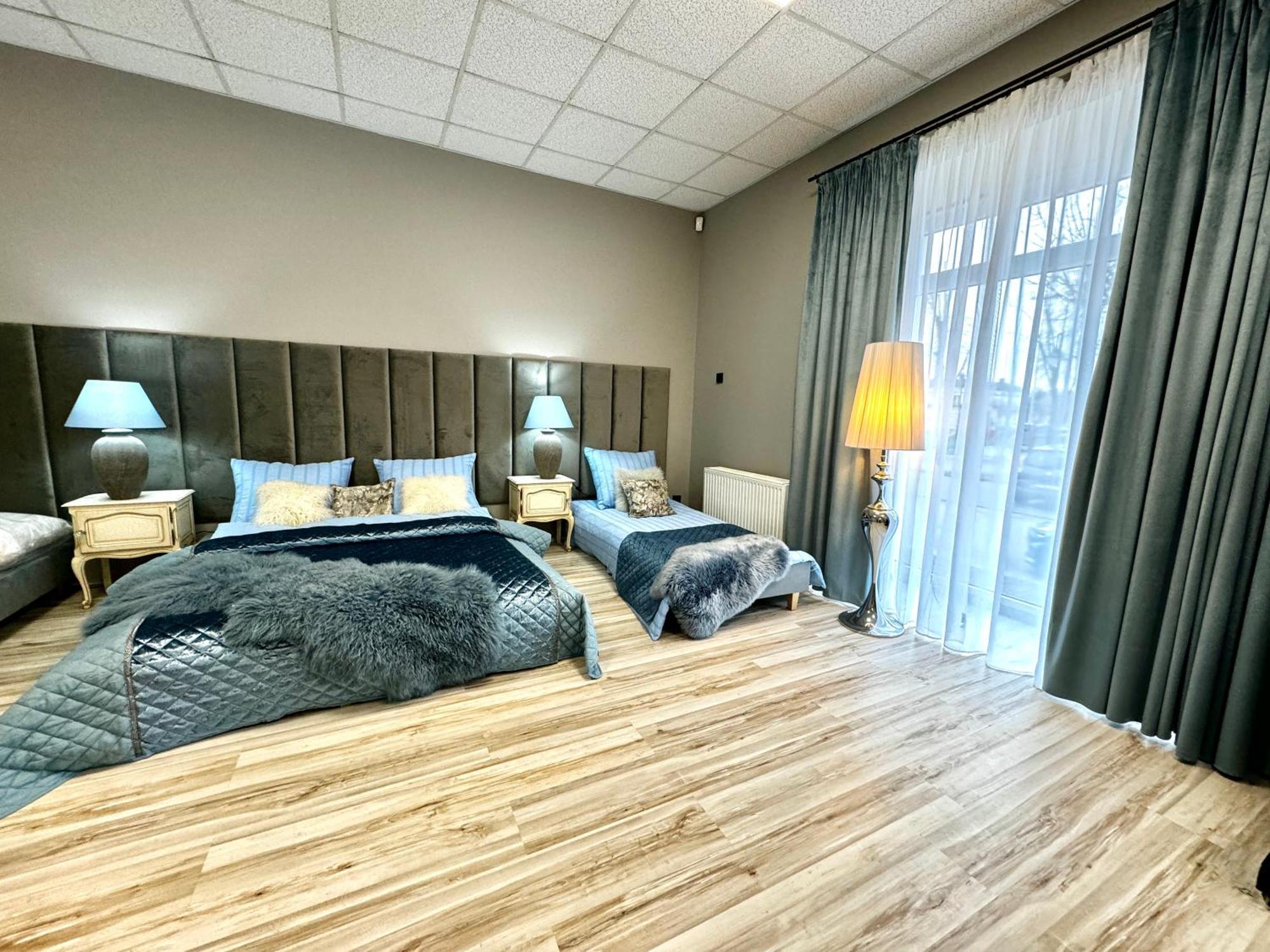 Apartamenty I Pokoje „Pod Jedynka” Konstantynów Łódzki Exteriér fotografie